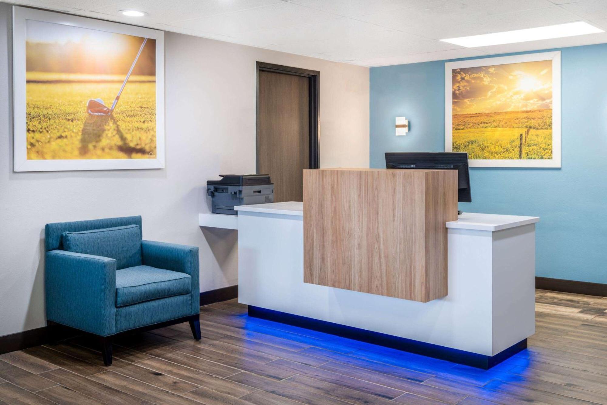 Days By Wyndham Airport 2* Sioux Falls